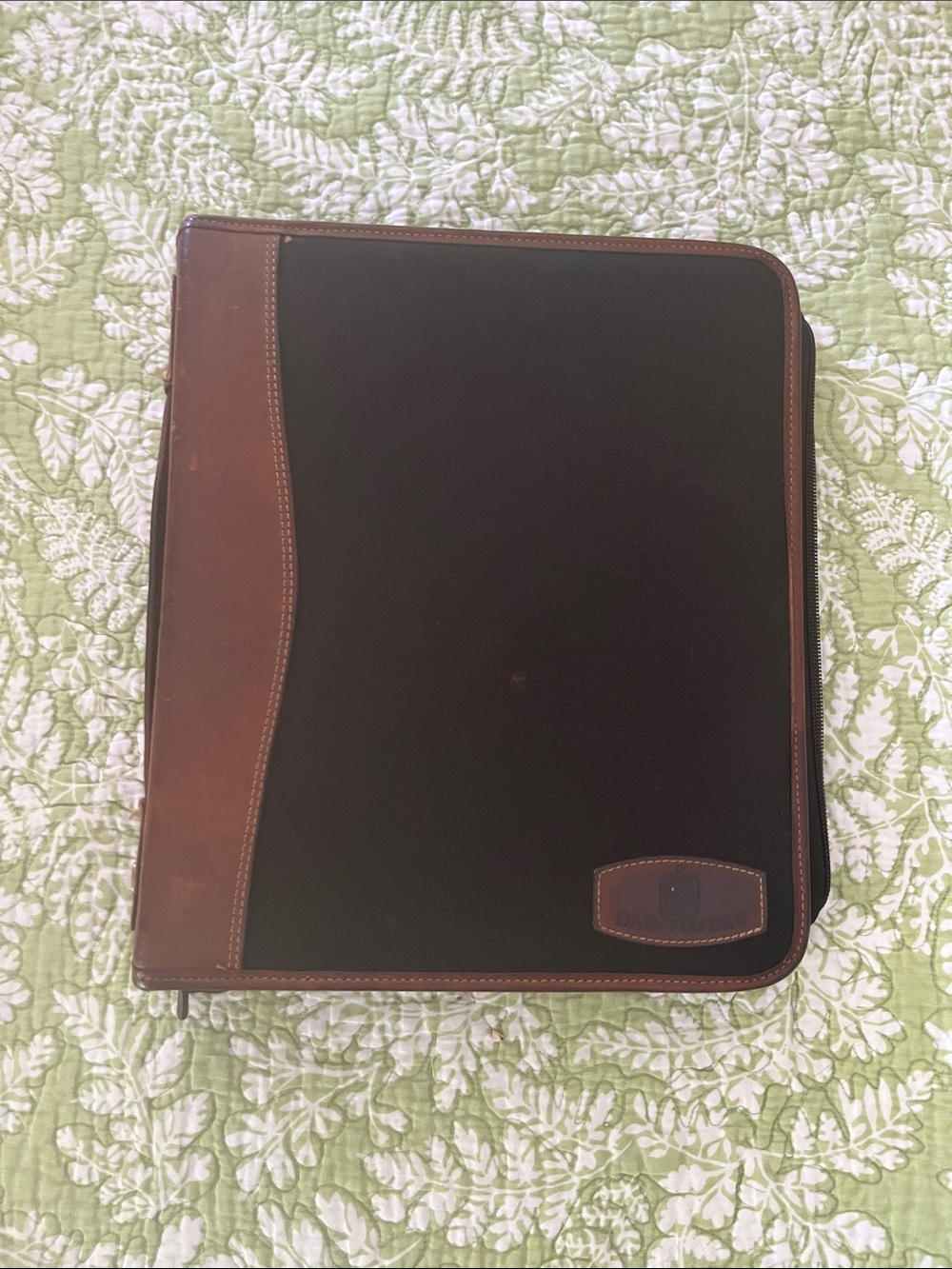 Vintage Day-Timer Leather and Canvas Zip Around Binder Portfolio Carry Handle
